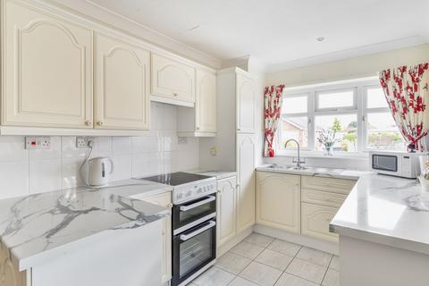 8 Oakwood Close, Church Fenton, Tadcaster, LS24 9SJ