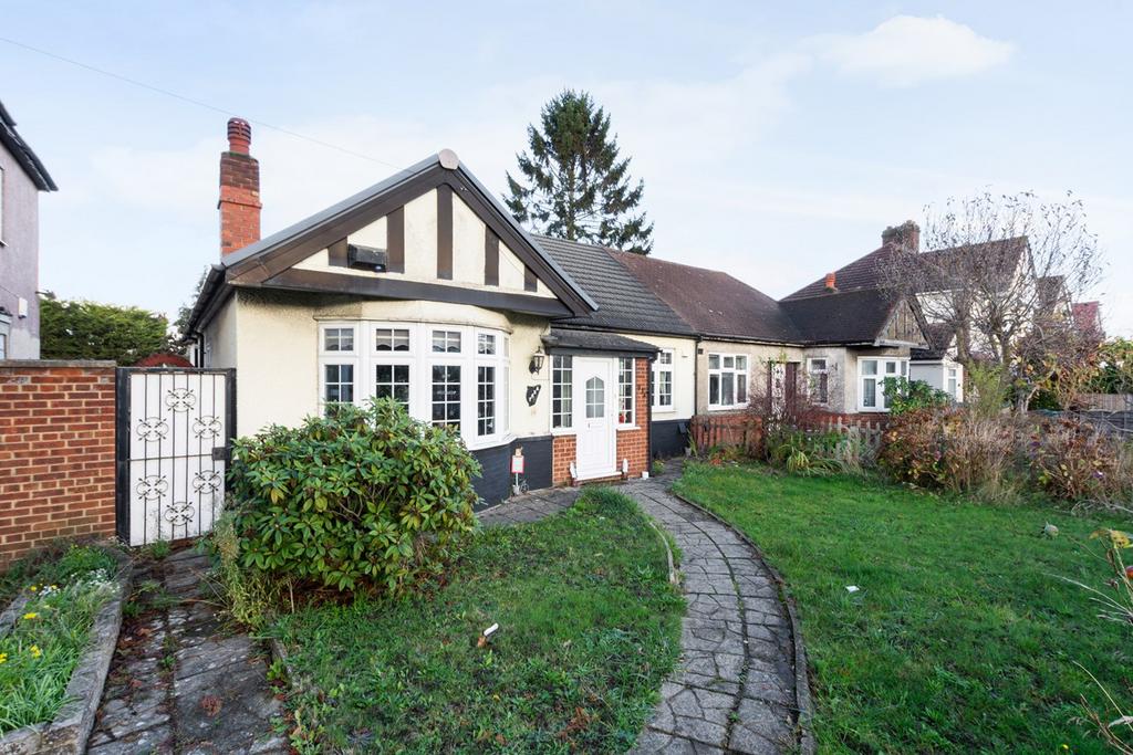East Rochester Way, Sidcup, DA15 3 bed bungalow for sale £430,000