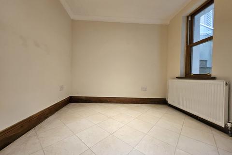 undefined, Harpenden Road, London