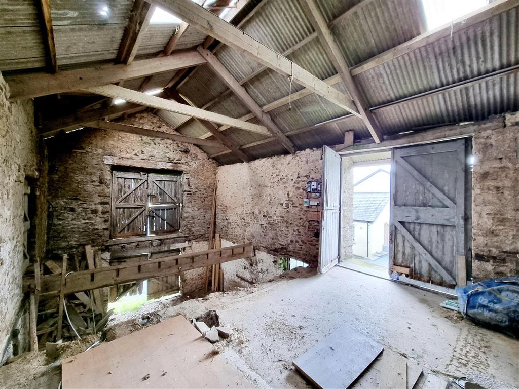Internal Barns