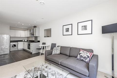 1 bedroom flat for sale, Woods House, Grosvenor Waterside, 7 Gatliff Road, Chelsea, London SW1W