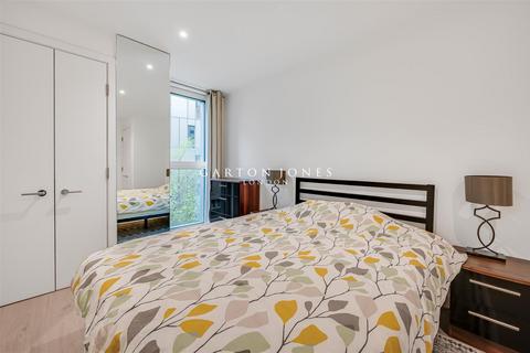 1 bedroom flat for sale, Woods House, Grosvenor Waterside, 7 Gatliff Road, Chelsea, London SW1W