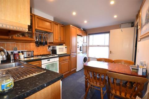 2 bedroom house to rent - Great Meadow Way, Aylesbury