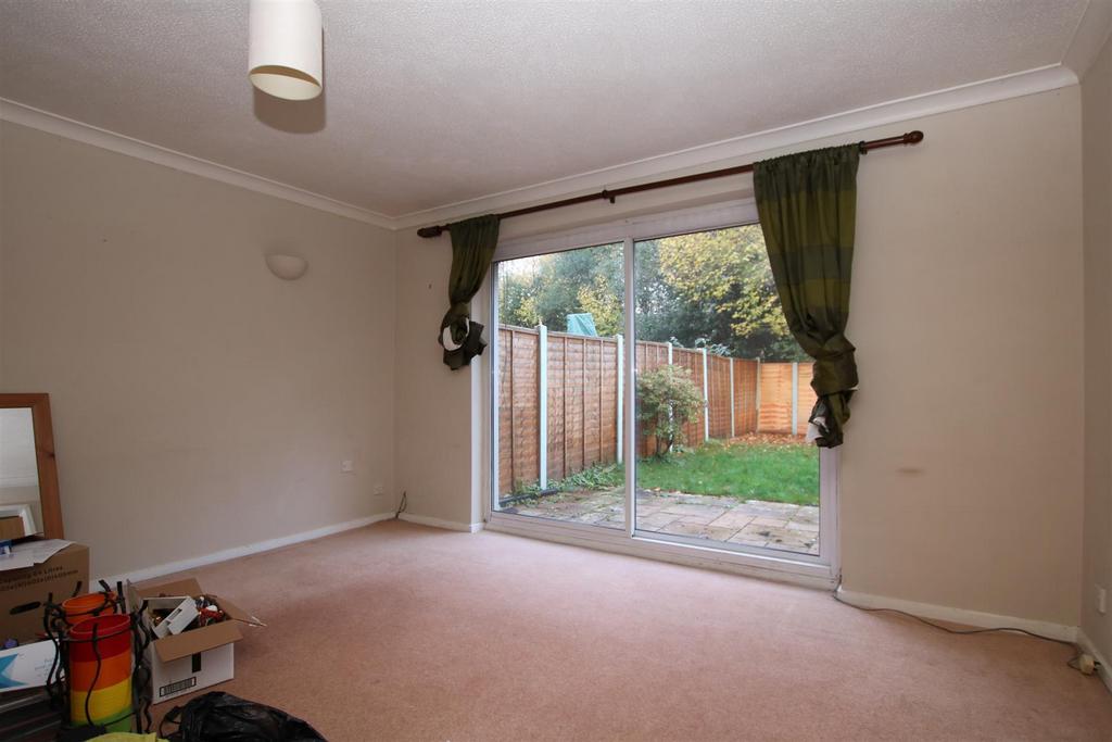 Cook Road, Horsham 3 bed house for sale £415,000