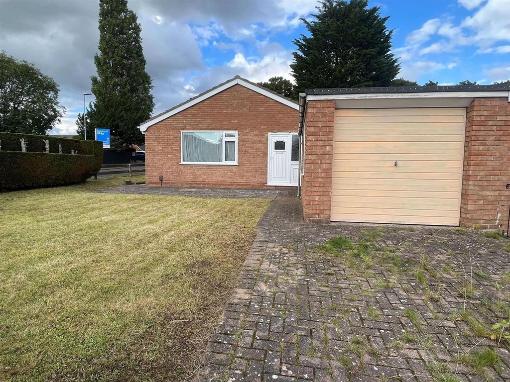 Bede Close, StocktonOnTees, TS19 9ES 3 bed detached bungalow for sale