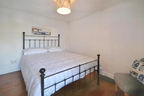 16 Feidrfair, Cardigan, SA43 1DU