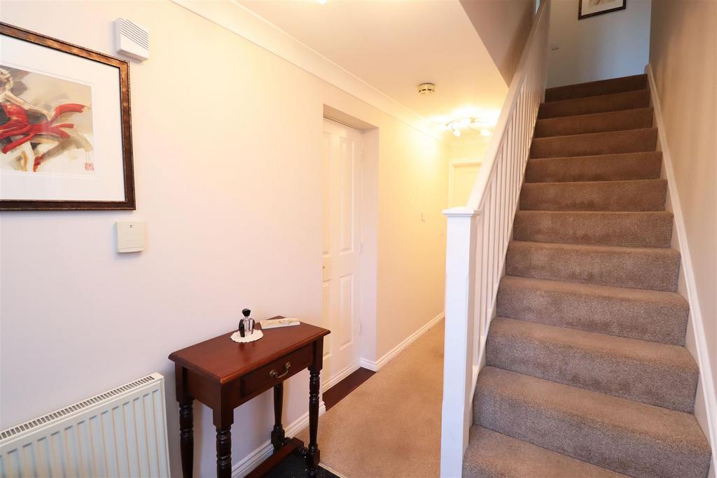 Forest Park, Stillington, StocktonOnTees, TS21 1NW 4 bed detached
