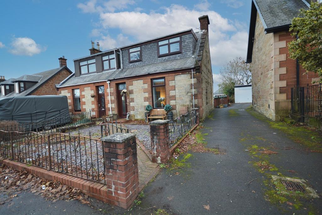 Glaisnock Street, Cumnock, KA18 4 bed semidetached villa for sale £