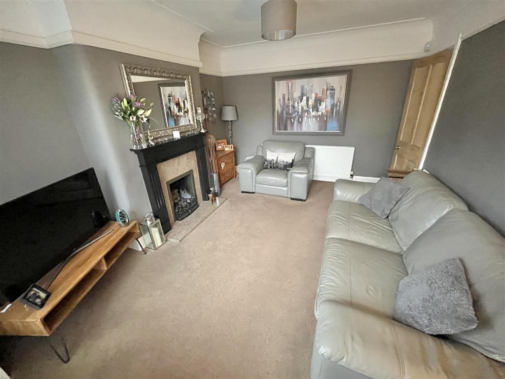 Sitting Room Aspect 2
