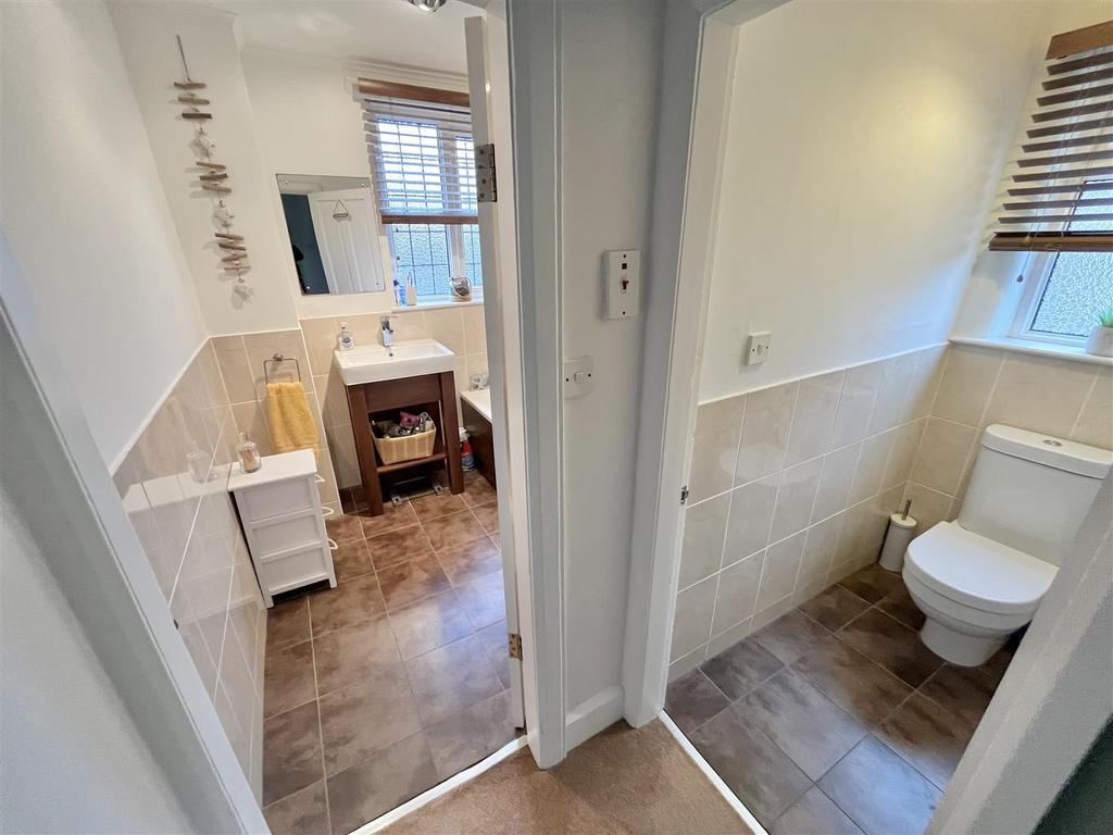 Shower Room Aspect 3