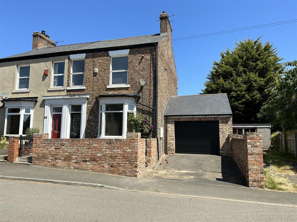 Durham Road, Thorpe Thewles, StocktonOnTees, TS21 3JN 3 bed semi