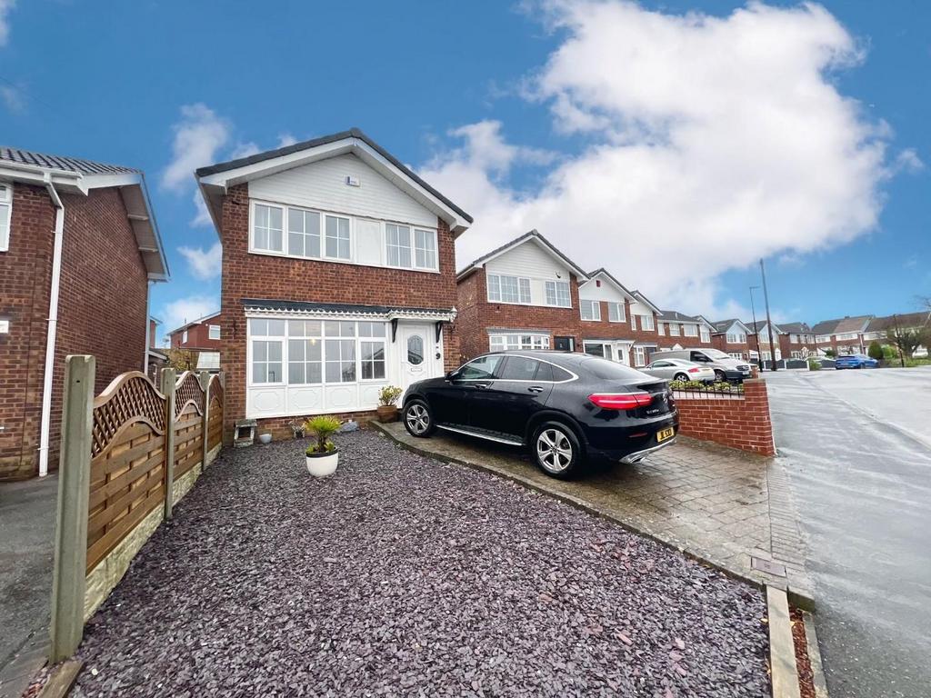Charlton Brook Crescent, Chapeltown... 3 bed detached house for sale