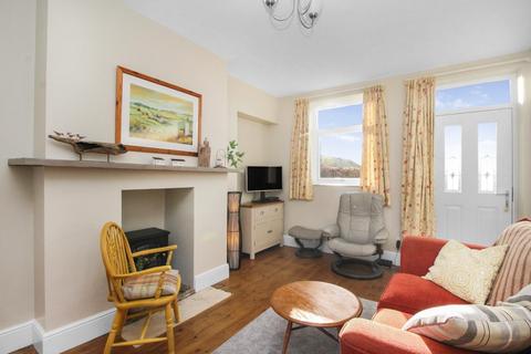 2 bedroom end of terrace house for sale, Burley Lane, Horsforth, Leeds