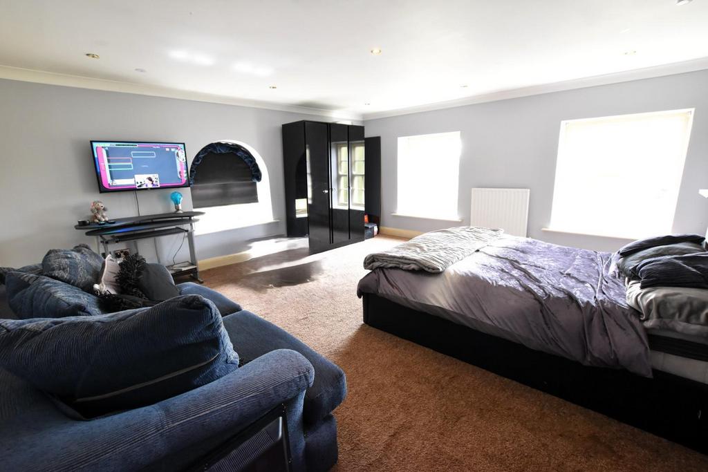 Bedroom 4