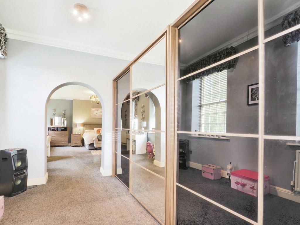 Master Dressing Room
