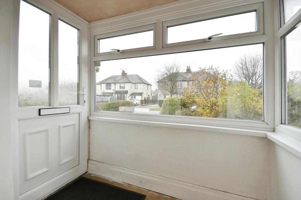 Little Norton Lane, Norton, Sheffield, S8 8GB 3 bed semidetached house for sale £300,000