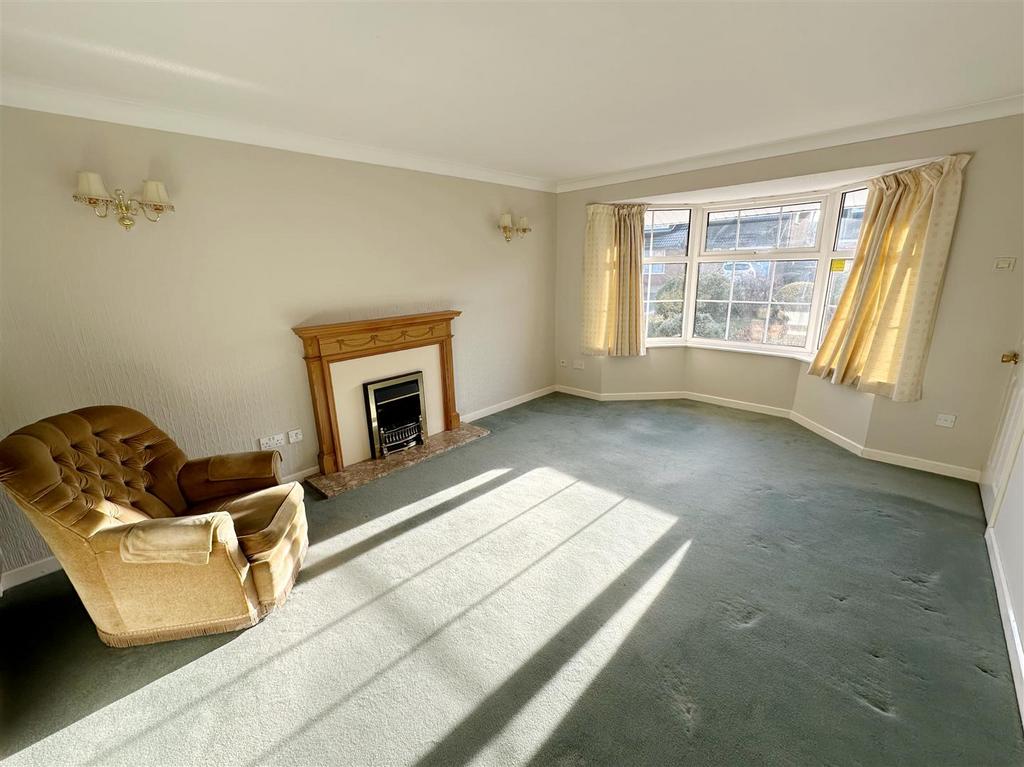 St. Andrews Crescent, StratfordUponAvon 4 bed detached house for sale