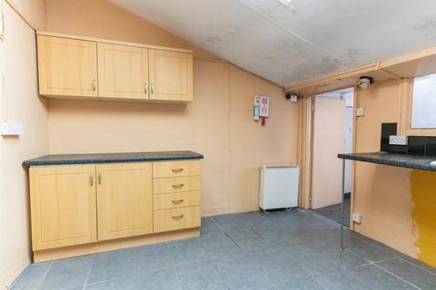 2 bedroom terraced house for sale, High Street, Chard