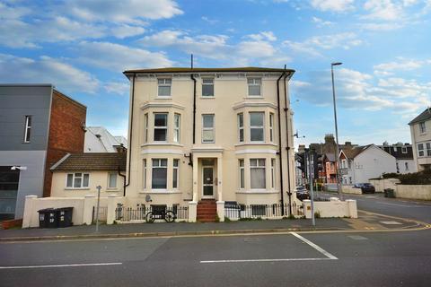 2 bedroom flat for sale, Cavendish Place, Eastbourne