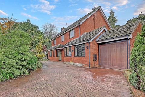 4 bedroom detached house for sale, Willow Green, Ingatestone