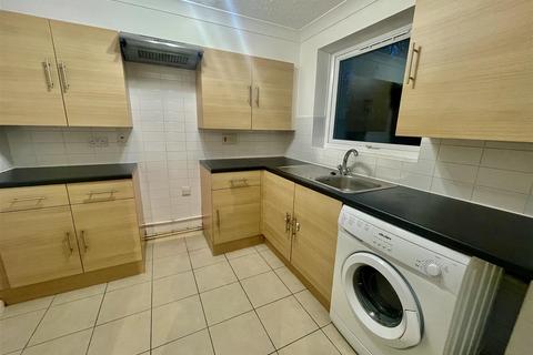 2 bedroom flat to rent - Blair Close, Hemel Hempstead HP2
