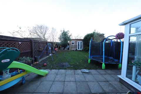 3 bedroom semi-detached house for sale - North Road, Hull