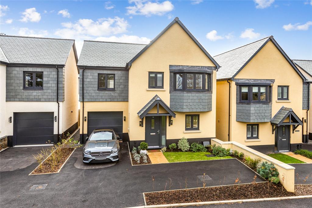 Thorn Grove, Dartmouth, Devon, TQ6 4 bed detached house for sale £575,000