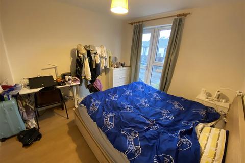 23 Oregon Close, Manchester, M13 9SA