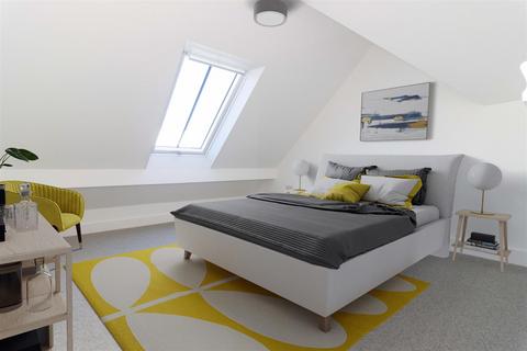 8 Ashdown Road, Worthing, BN11 1DF