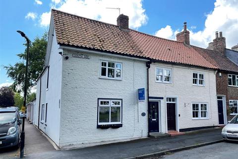 3 bedroom end of terrace house for sale - South Side, Hutton Rudby, Yarm, TS15 0DD