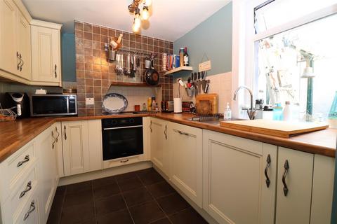3 bedroom end of terrace house for sale - South Side, Hutton Rudby, Yarm, TS15 0DD