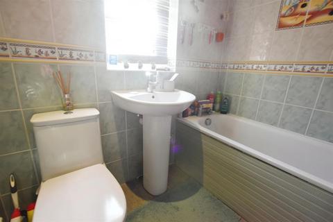 3 bedroom terraced house for sale, Boothferry Road, Hull