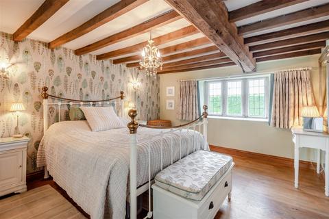 4 bedroom cottage for sale, Church Close, Caldecott, Rutland