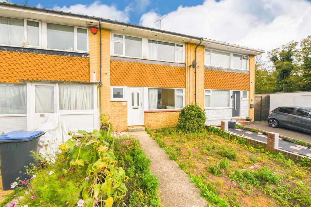 Birchington CT7 3 bed terraced house for sale £300,000