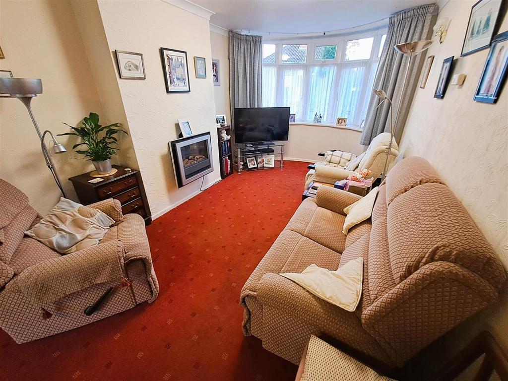 Jephson Drive, Yardley, Birmingham 3 bed semidetached house for sale