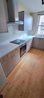 3 bedroom flat to rent - Brandon Court, Lawrence Road, Southsea
