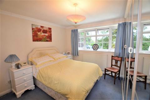 41 Beechpark Way, Watford, WD17 3TY