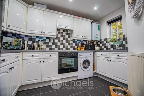 16 Denton Crescent, Black Notley, Braintree, CM77 8ZZ
