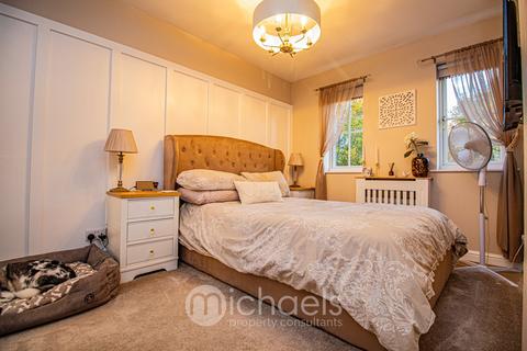 16 Denton Crescent, Black Notley, Braintree, CM77 8ZZ