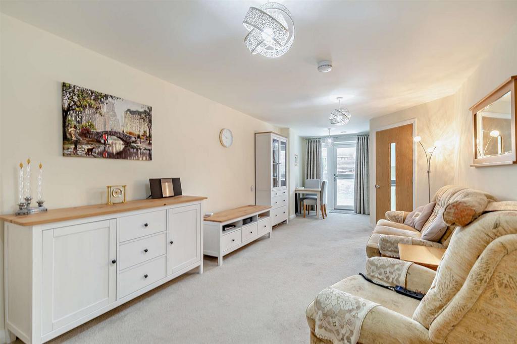 8577110-interior05-800.jpg