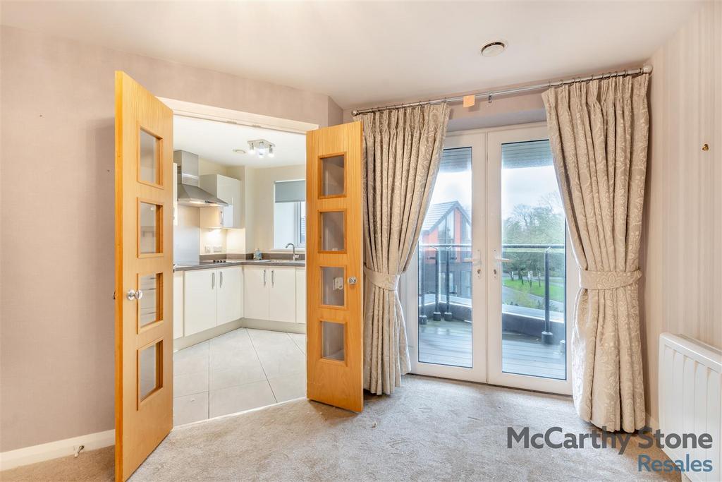 8672628-interior07.jpg