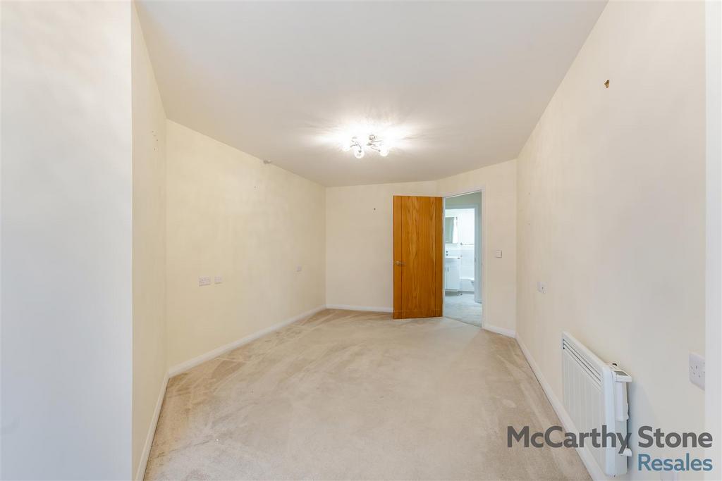 8672628-interior14.jpg
