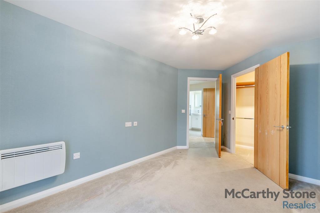 8672628-interior16.jpg