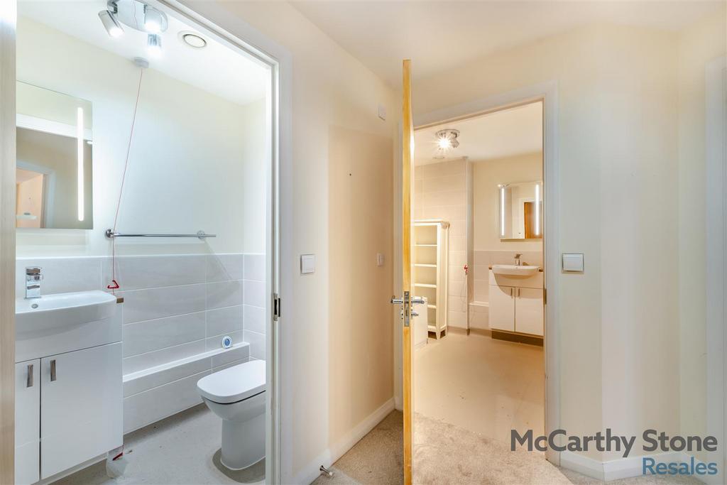 8672628-interior11.jpg