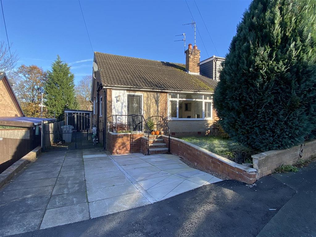 Foster Road, Congleton 3 bed semidetached bungalow for sale £195,000