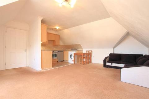 1 bedroom apartment to rent - Pannells Court, New Heston Road TW5