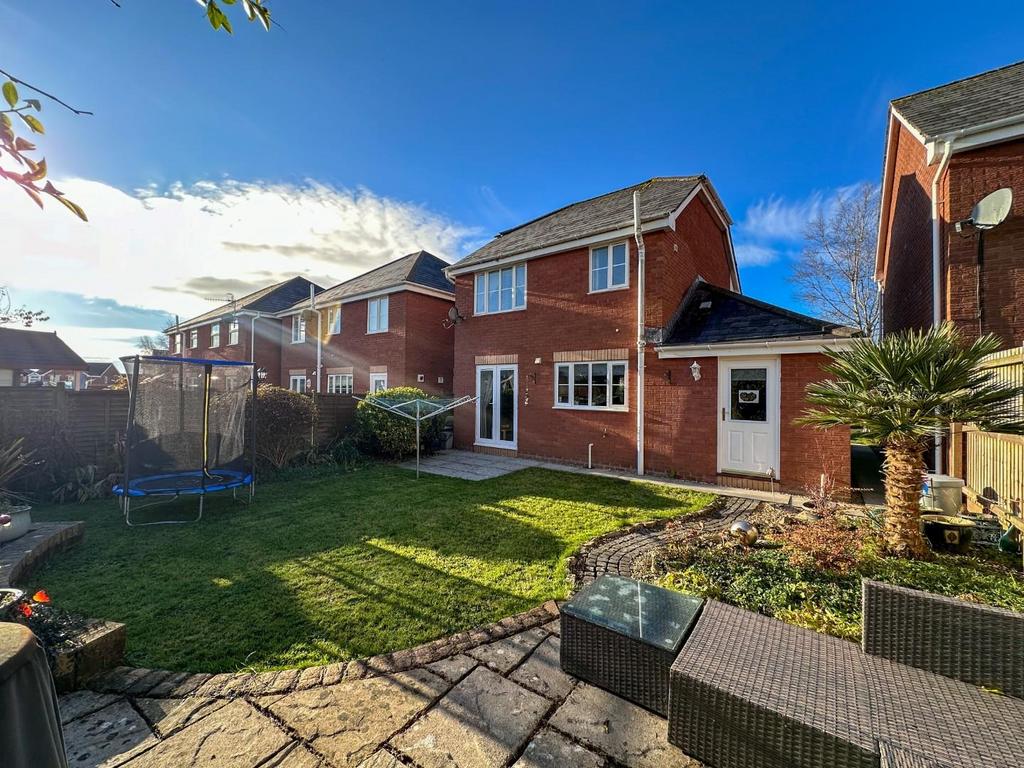 Tai Arfryn, Broadlands, Bridgend County Borough, CF31 5AN 3 bed