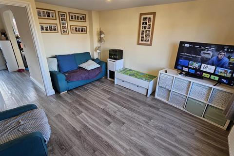 4 bedroom townhouse for sale - Lea Court, Bingham