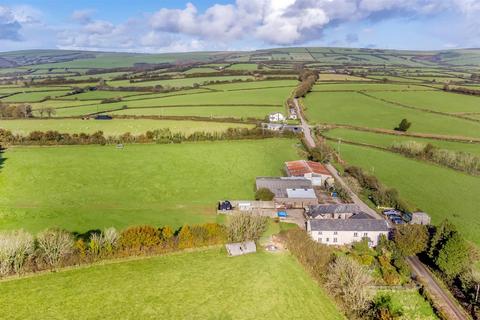 6 bedroom property with land for sale, South Molton