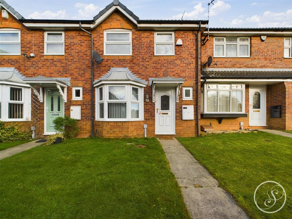 Silkstone Court, Leeds 3 bed townhouse for sale £245,000